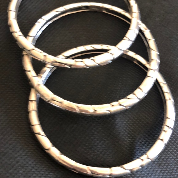John Hardy Kali set of 3 Bangles - Picture 2 of 7